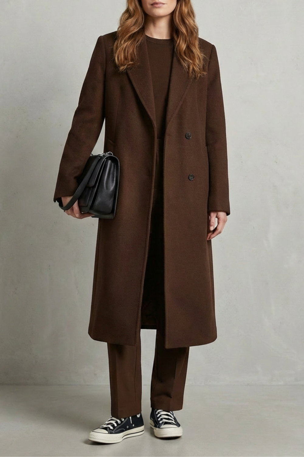 Astrid | Lang Overcoat Med Dobbeltradet Snit Og Brede Revers