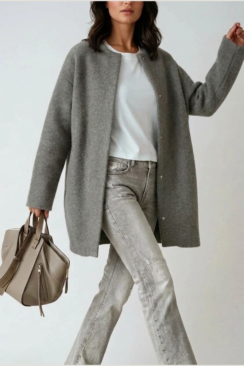 Maja | Lang oversize cardigan med rund hals og knapper