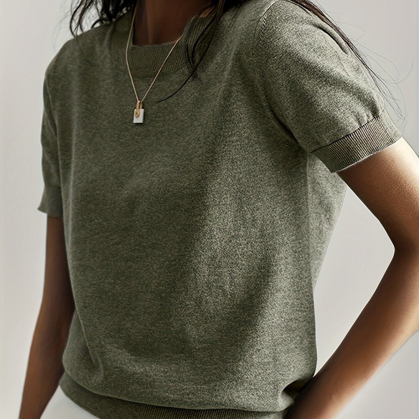 Molly | fintstrikket kortærmet sweater med afslappet pasform