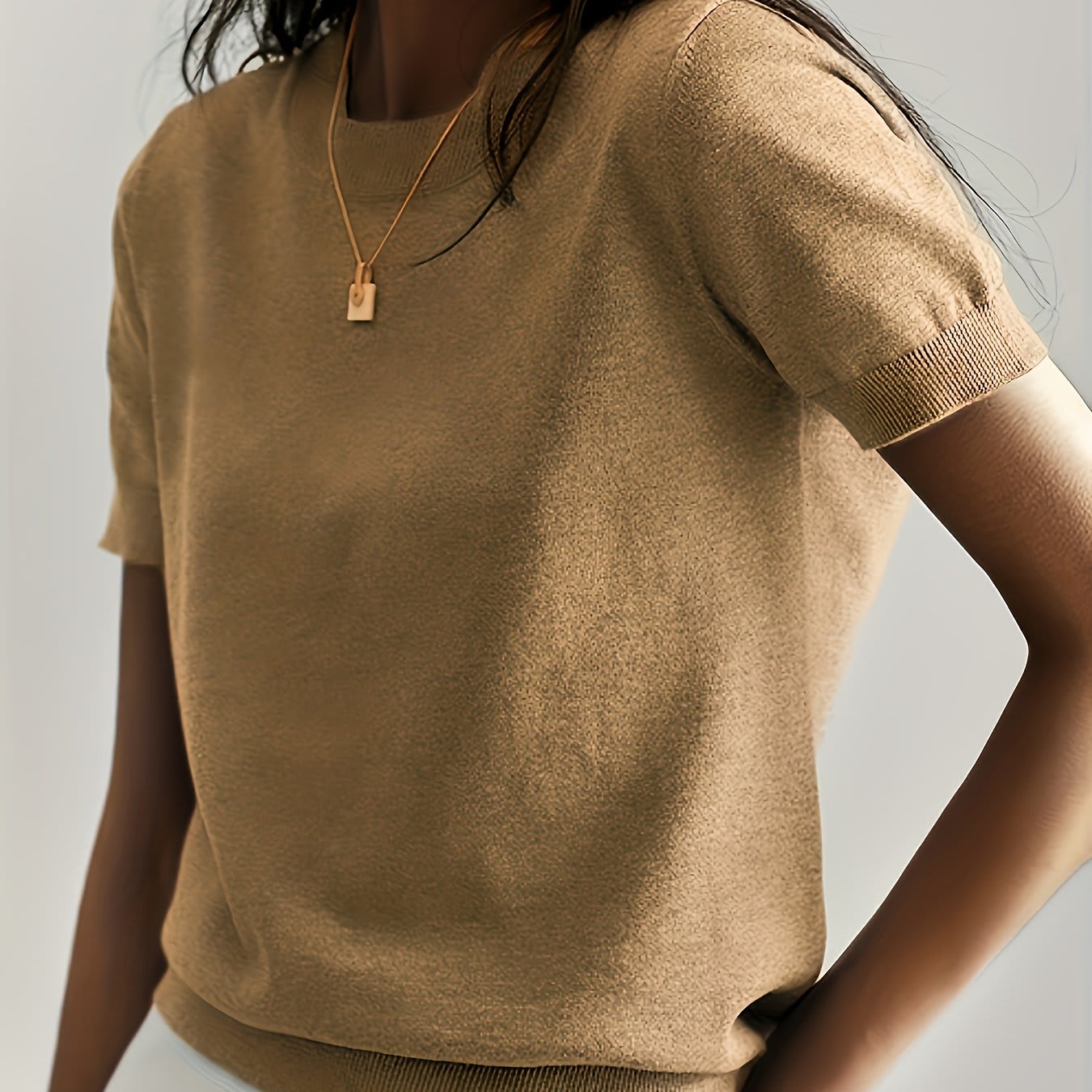 Molly | fintstrikket kortærmet sweater med afslappet pasform
