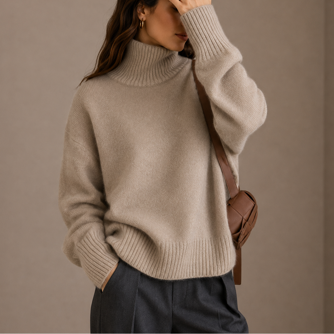 Merete | oversized sweater med høj hals og afslappet pasform