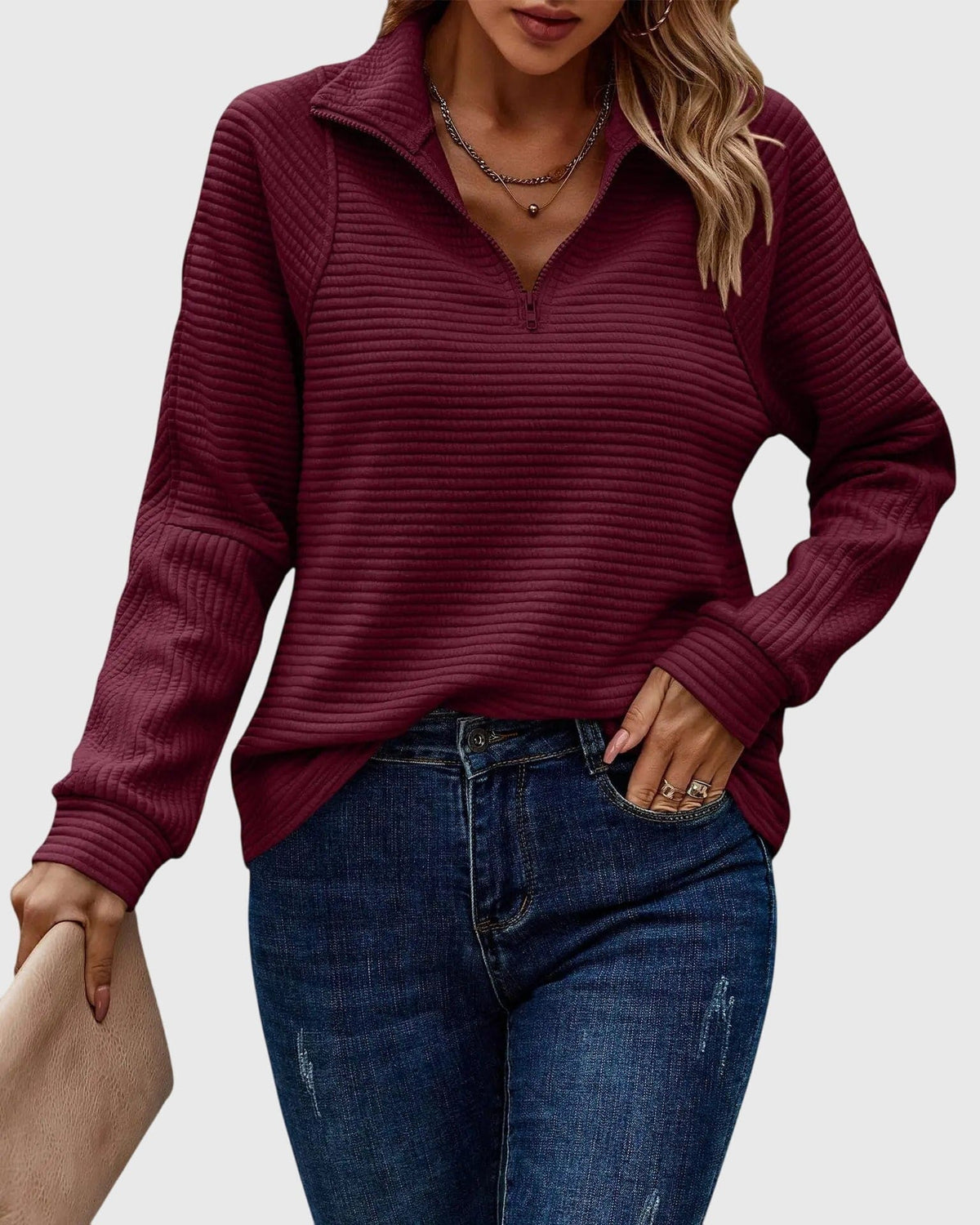 Mette | Ribbet Sweater Med Lynlås I Elegant Casual Stil