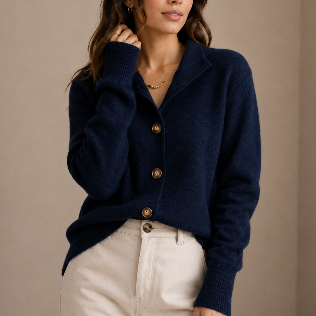 Birgitte | strikket cardigan med krave og knaplukning