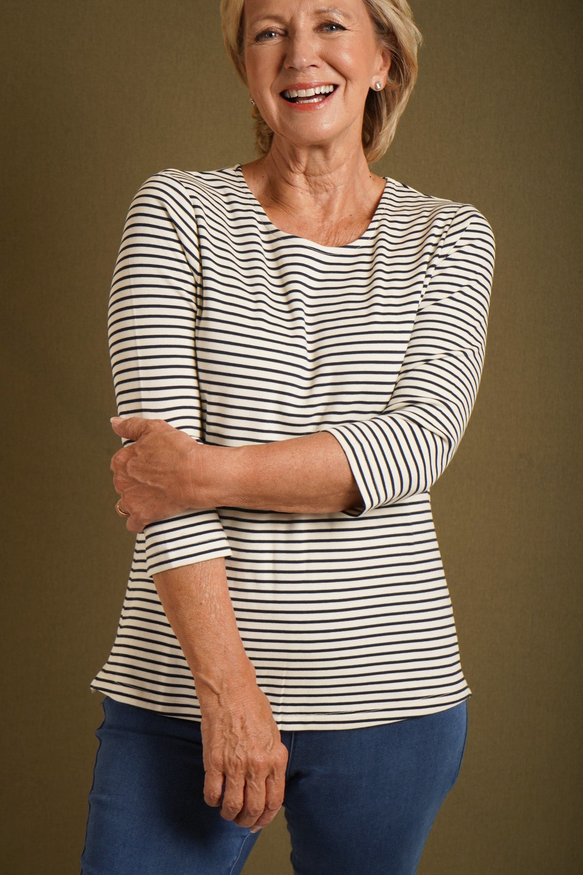 Sofie | Stribet bluse med rund hals og 3/4 ærmer