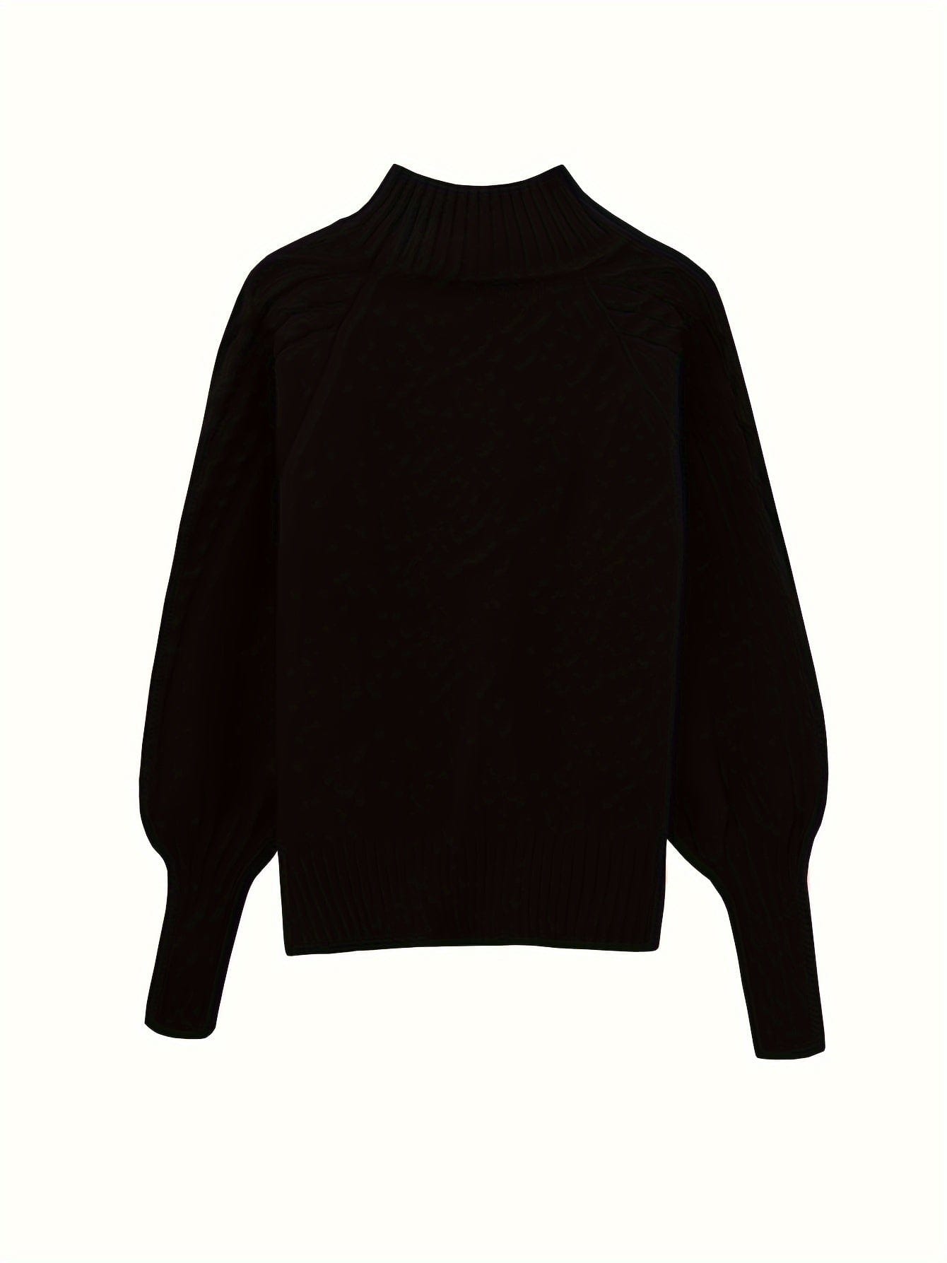 Kvinde iført sweater med højhalset krave og snoninger, stylet med jeans og skulderrem_6